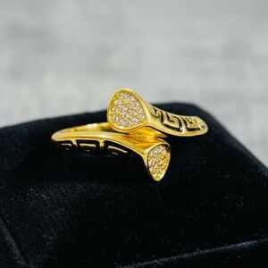 18k Yellow Gold plated with Cubic Zircon Ring Size 9